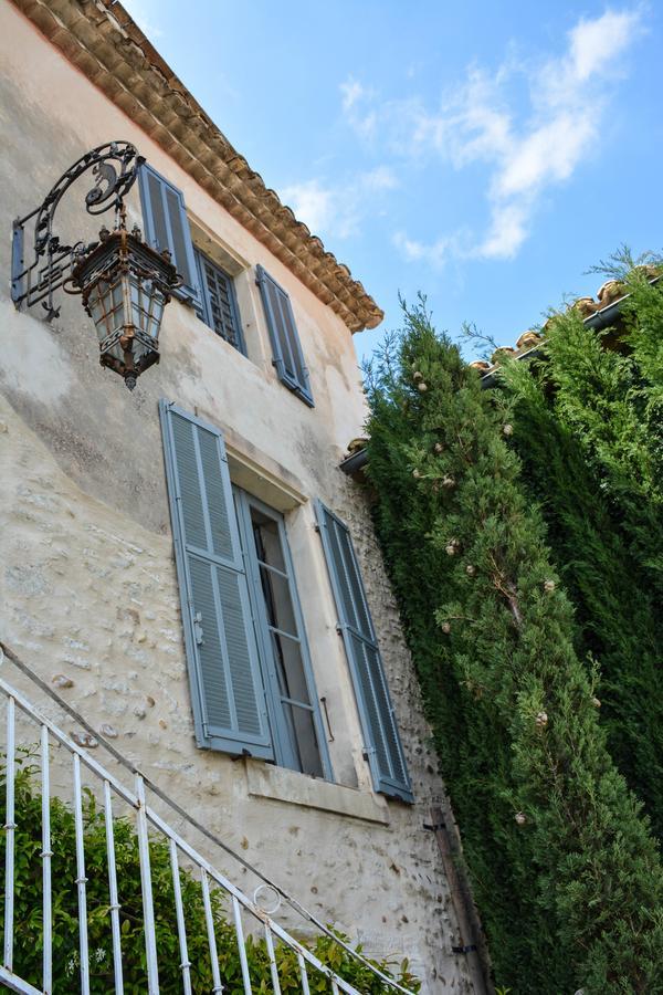 Le Petit Chateau Châteauneuf-de-Gadagne Eksteriør bilde